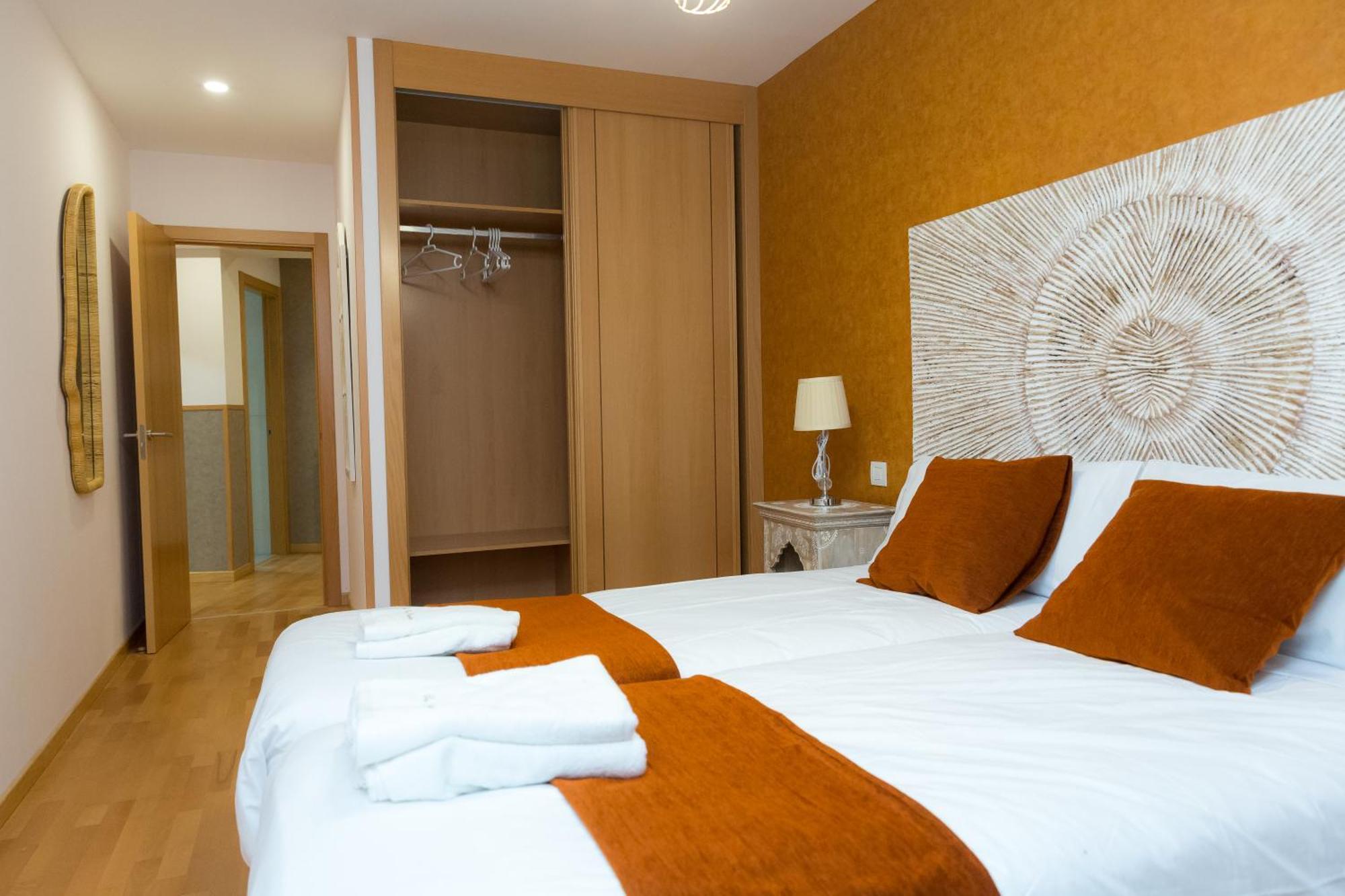 Apartamentos San Pedro Regalado บายาโดลิด ภายนอก รูปภาพ