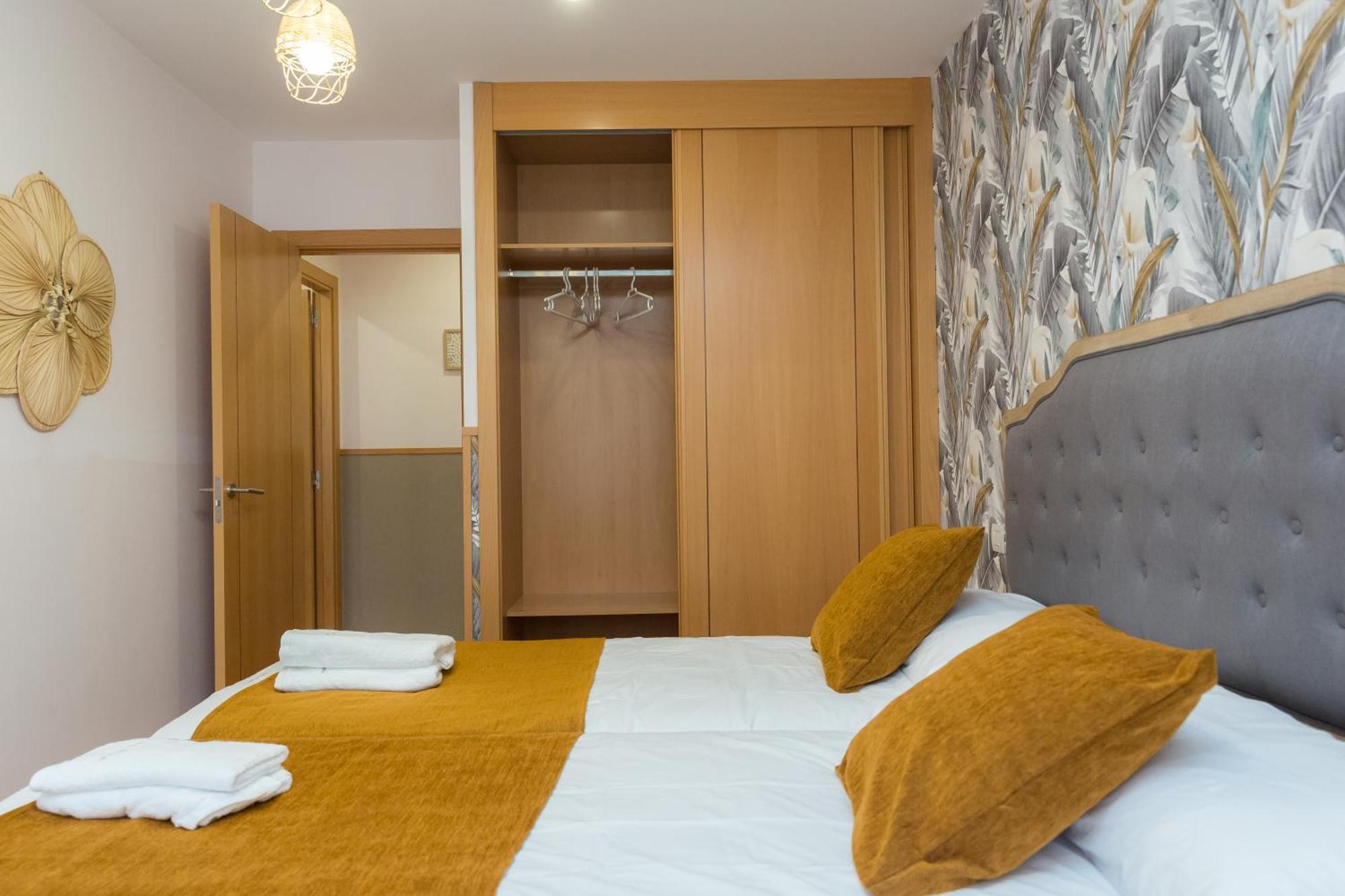 Apartamentos San Pedro Regalado บายาโดลิด ภายนอก รูปภาพ