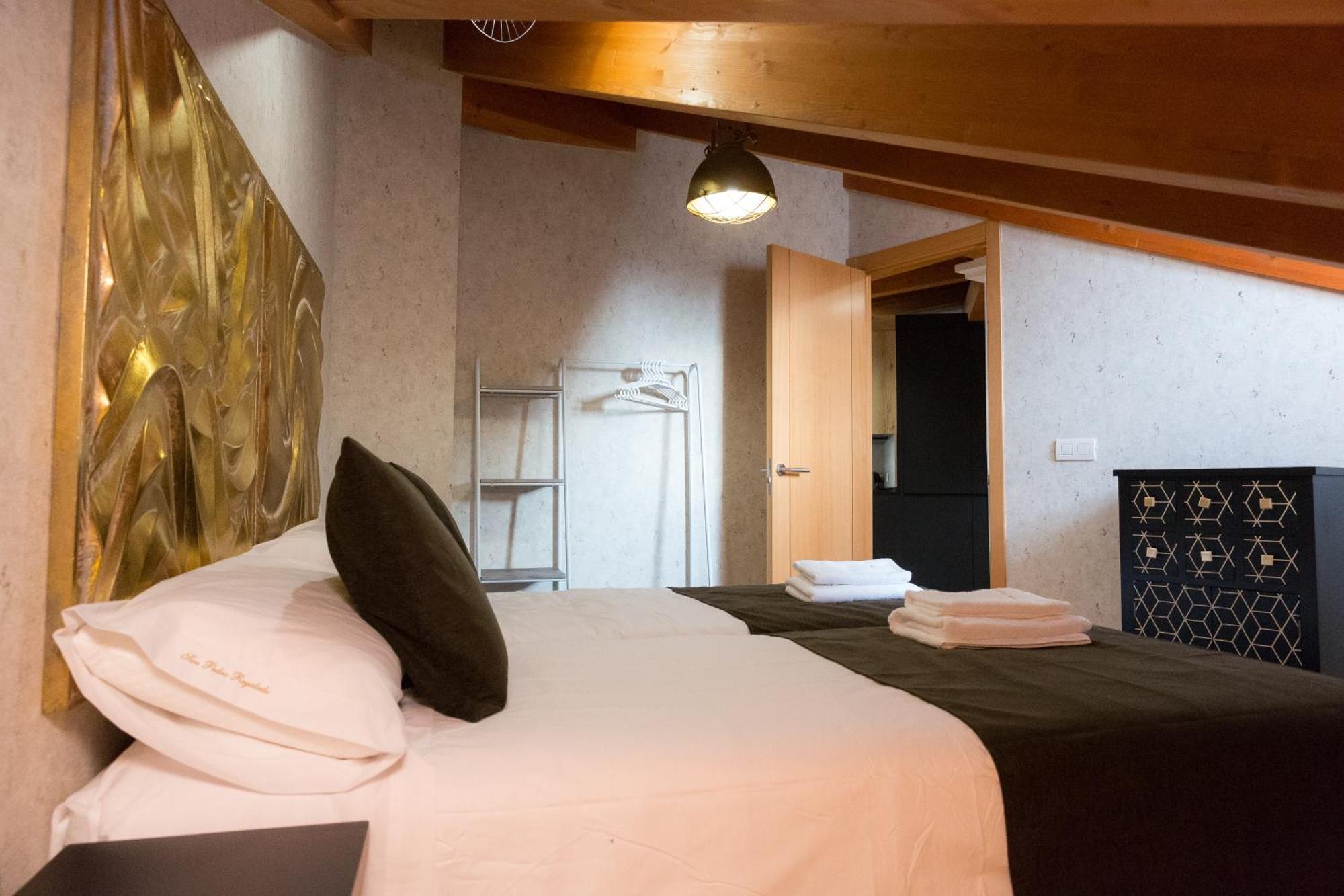 Apartamentos San Pedro Regalado บายาโดลิด ภายนอก รูปภาพ