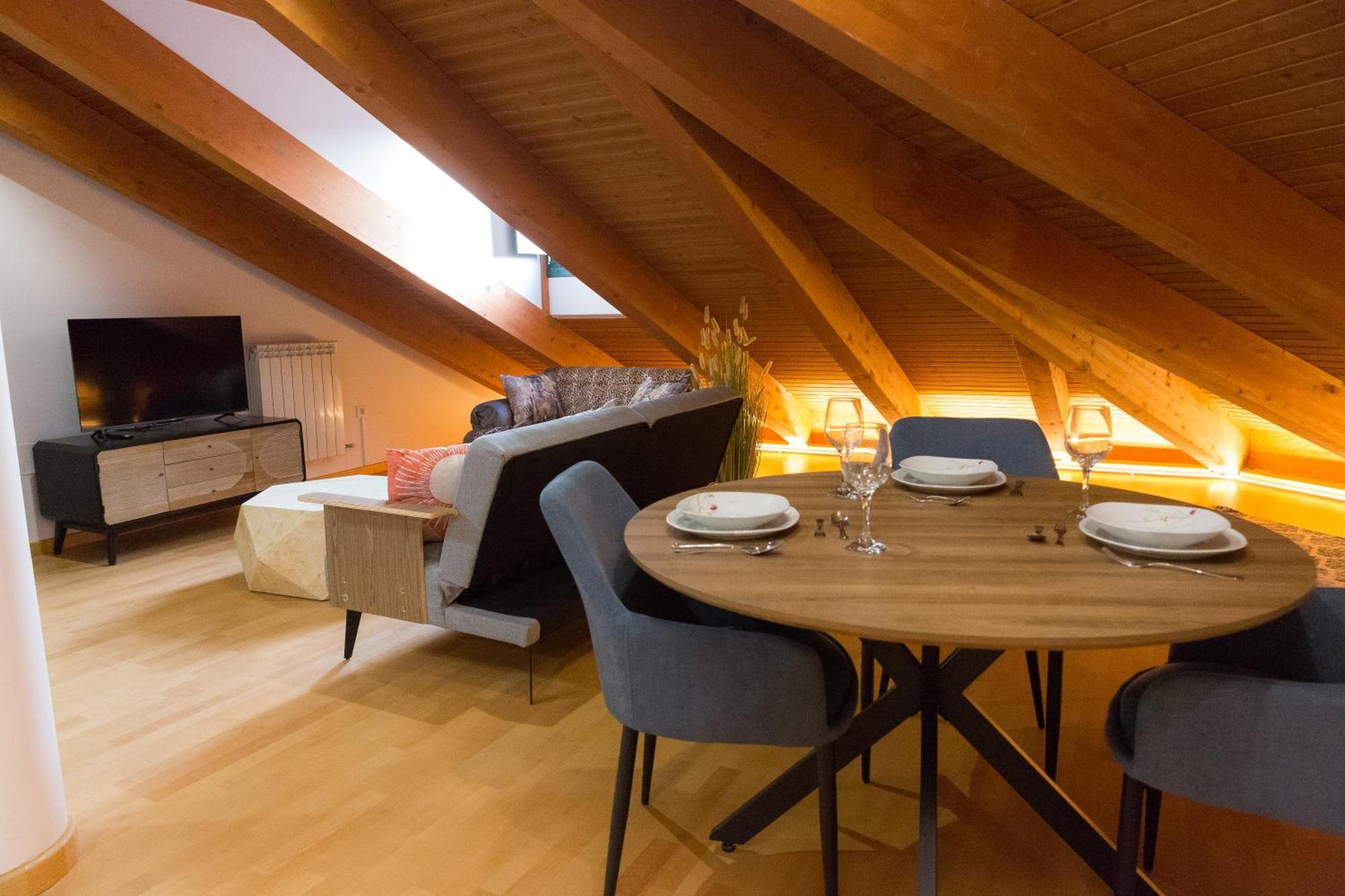 Apartamentos San Pedro Regalado บายาโดลิด ภายนอก รูปภาพ