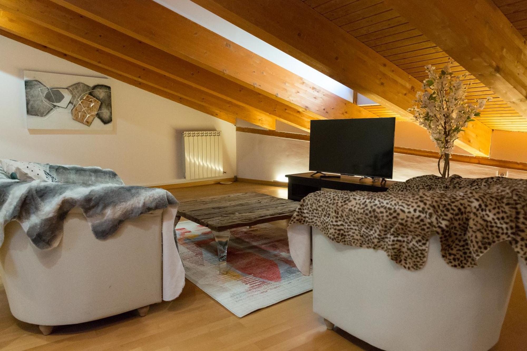 Apartamentos San Pedro Regalado บายาโดลิด ภายนอก รูปภาพ