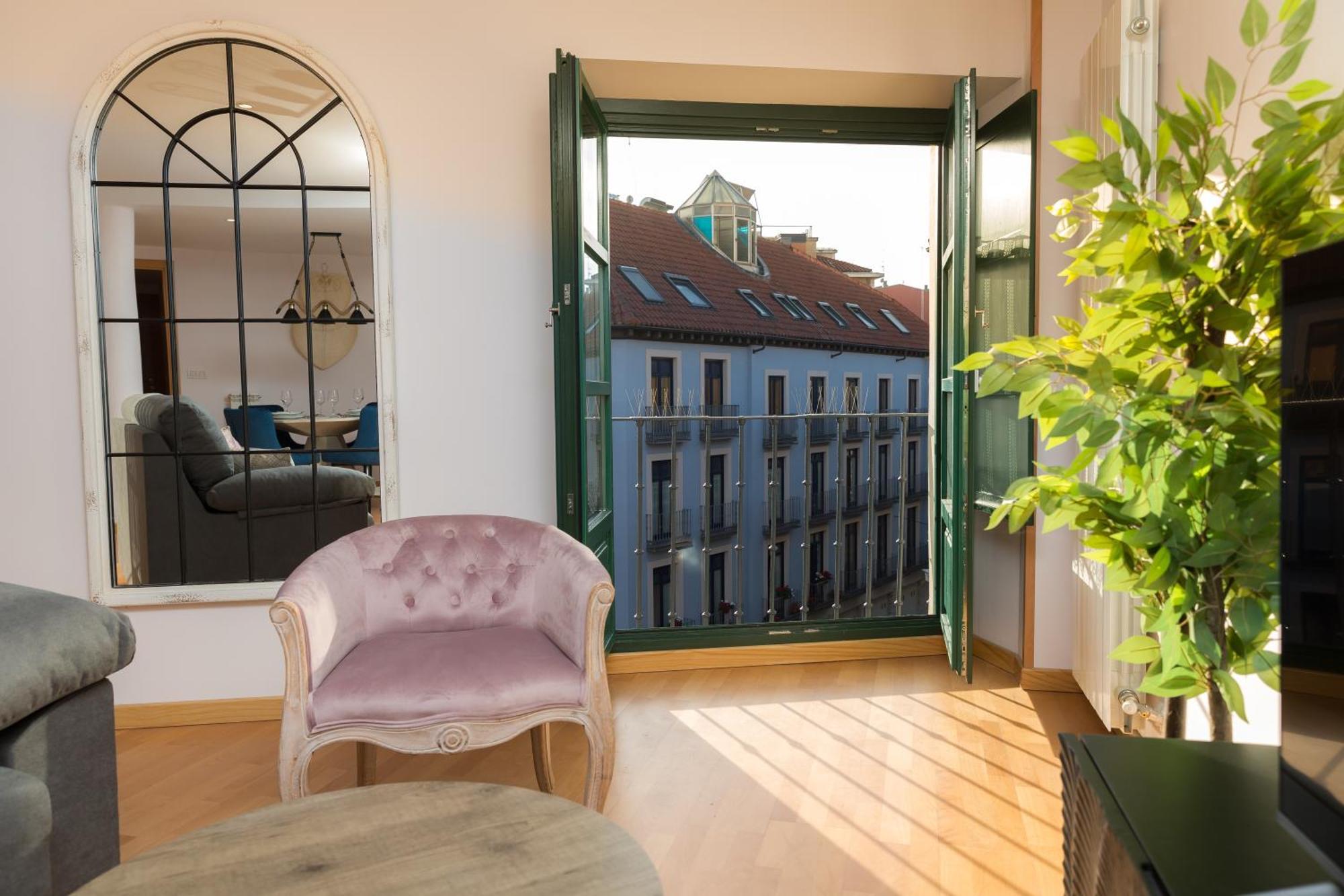 Apartamentos San Pedro Regalado บายาโดลิด ภายนอก รูปภาพ