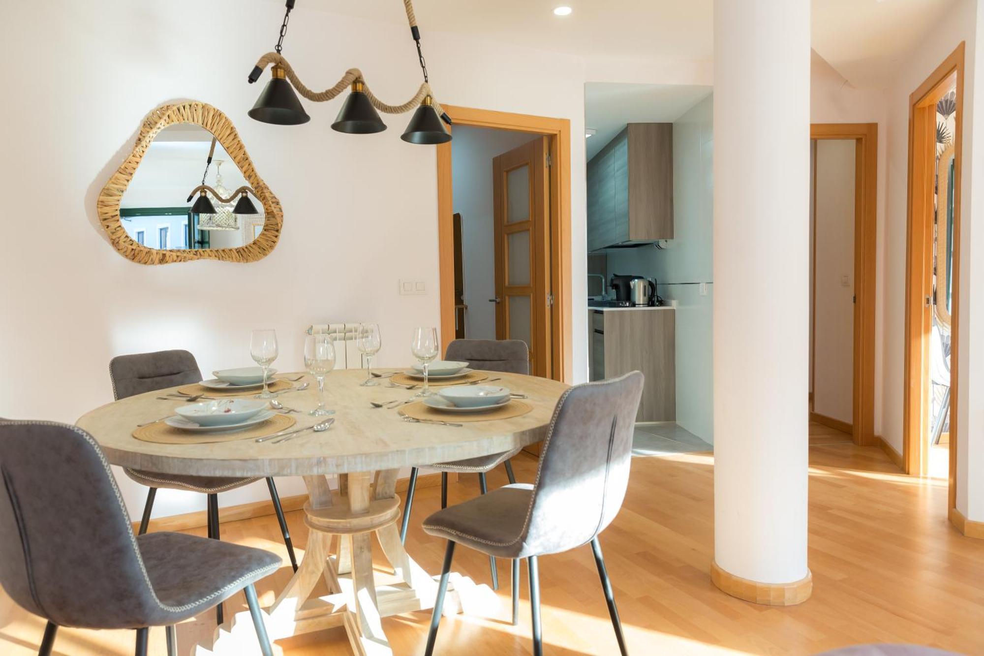 Apartamentos San Pedro Regalado บายาโดลิด ภายนอก รูปภาพ