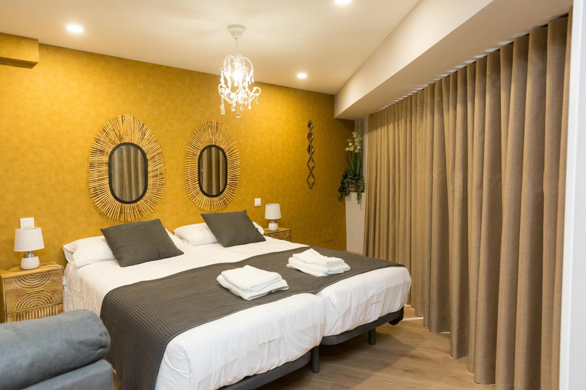 Apartamentos San Pedro Regalado บายาโดลิด ภายนอก รูปภาพ